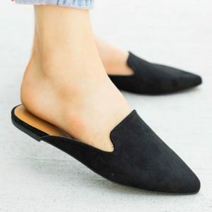 Roxy Pointy Black Flats